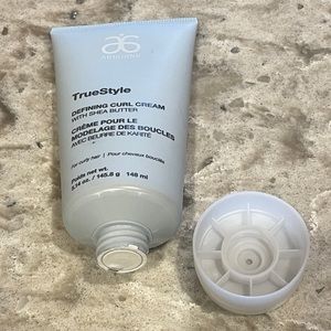 Arbonne TrueStyle Defining Curl Cream with Shea butter